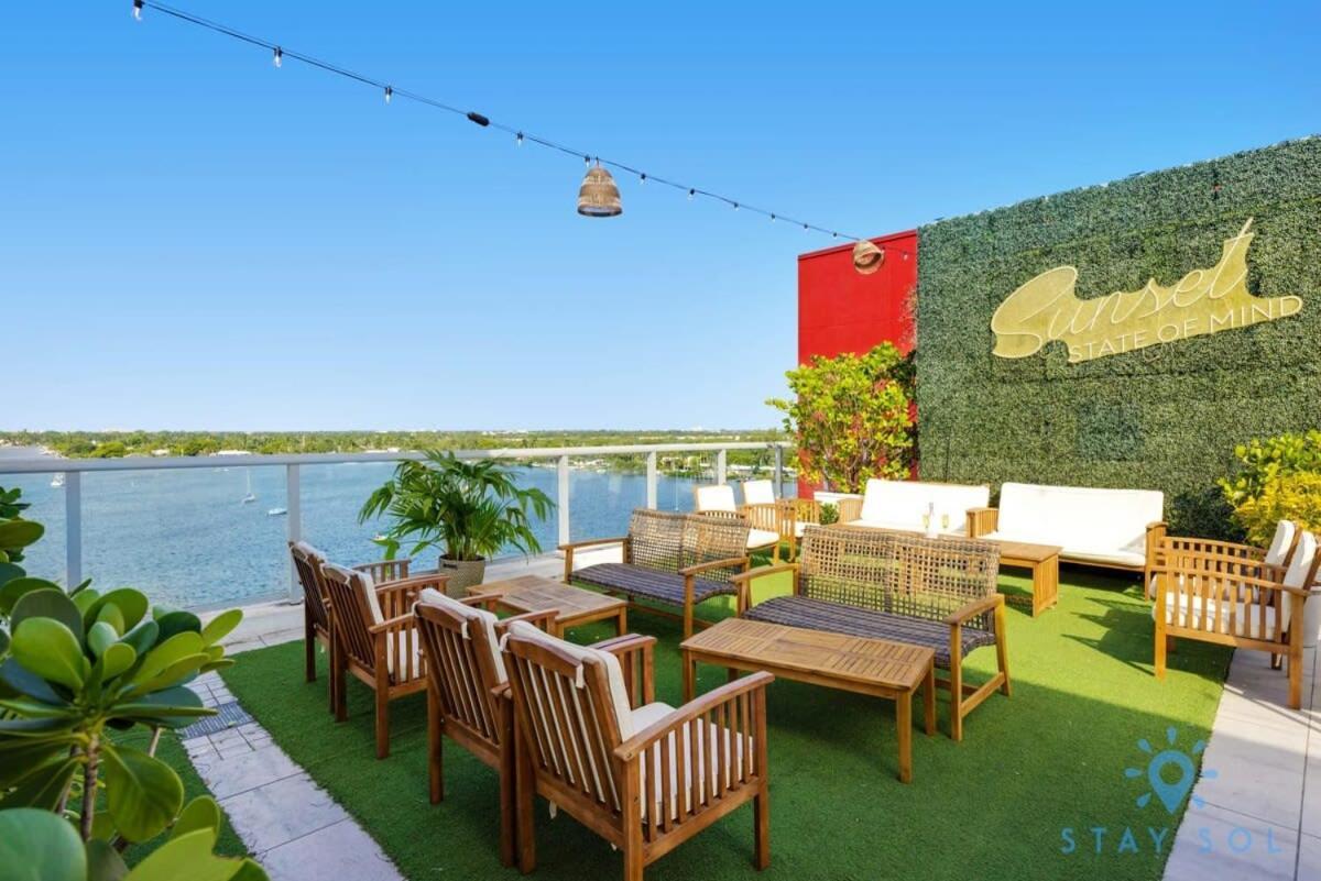 Tropical Oasis - Rooftop Pool- Near Beach - Gym هوليوود المظهر الخارجي الصورة